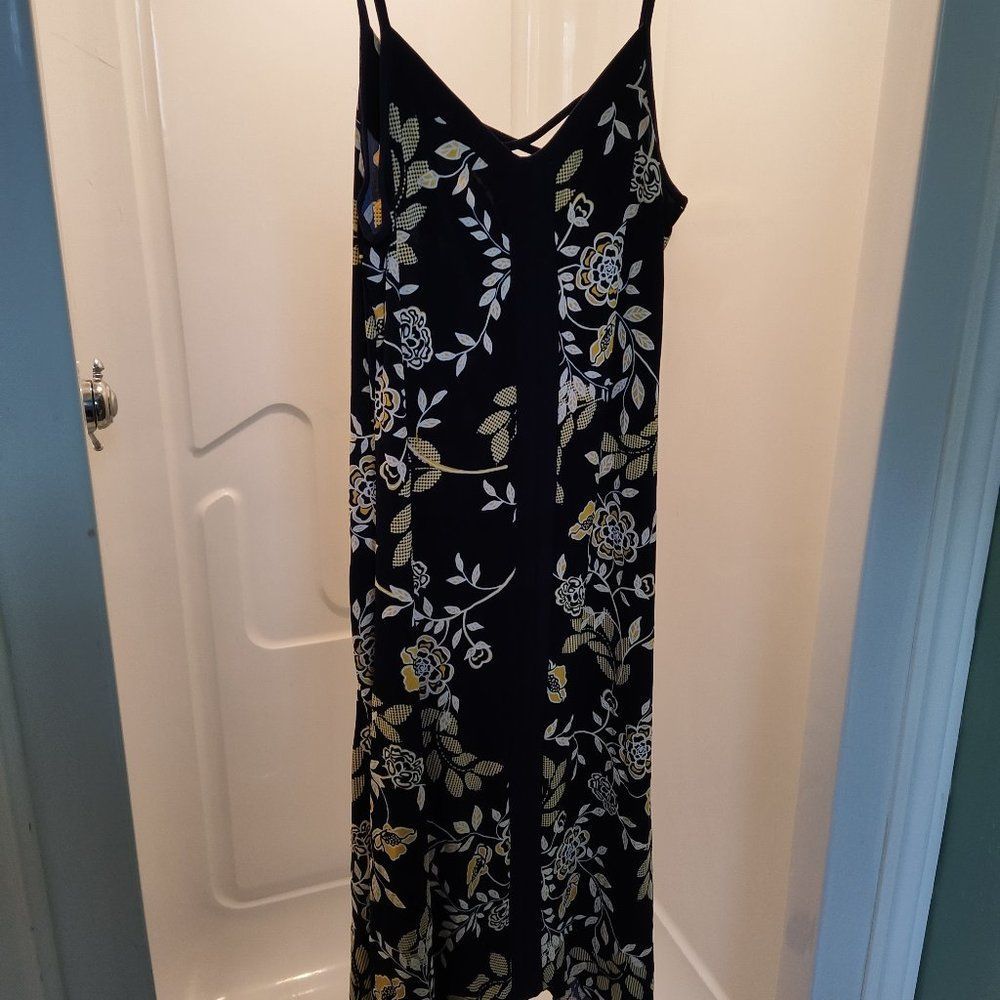 Laura dress, size 4, floral multi color